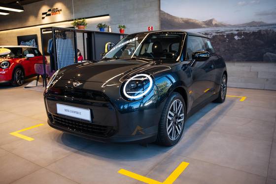 MINI COOPER 49,2 KW ELÉTRICO 2P SE MINI COOPER 49,2 KW ELÉTRICO 2P SE
